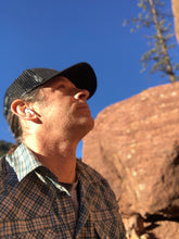 Load image into Gallery viewer, LOGO TRUCKER  HAT